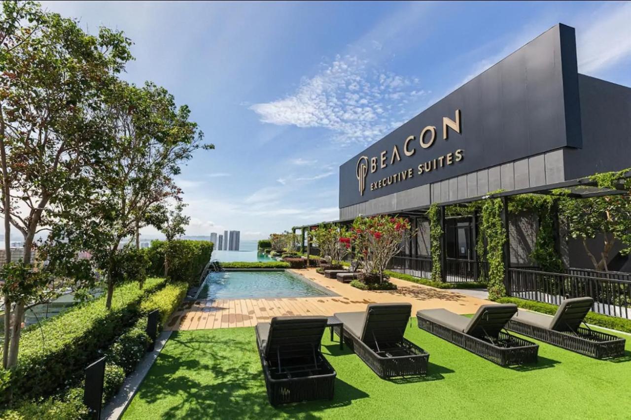 Skypool With Seaview 8Pax Beacon Executive Suites - Georgetown City Centre - 3Km To Komtar Exterior foto