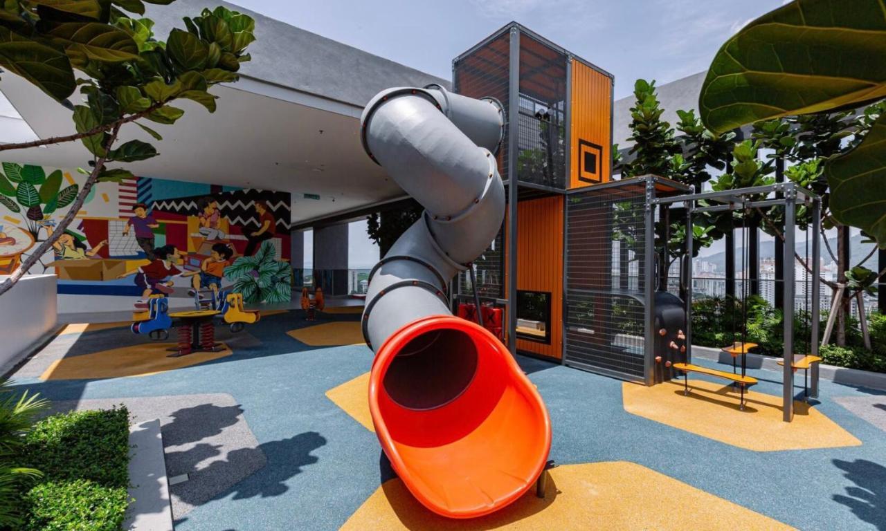 Skypool With Seaview 8Pax Beacon Executive Suites - Georgetown City Centre - 3Km To Komtar Exterior foto